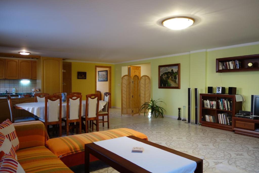 Apartmany Arnika Horni Plana Ngoại thất bức ảnh
